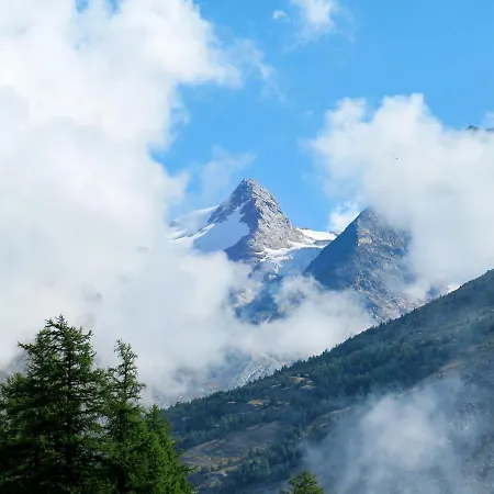 Haus Orion * Saas-Fee